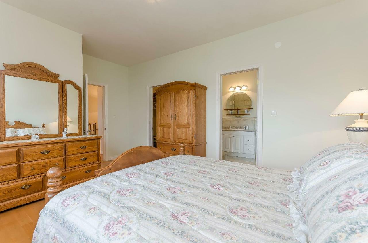 Apartment Canada Dream Vacation Srima Extérieur photo