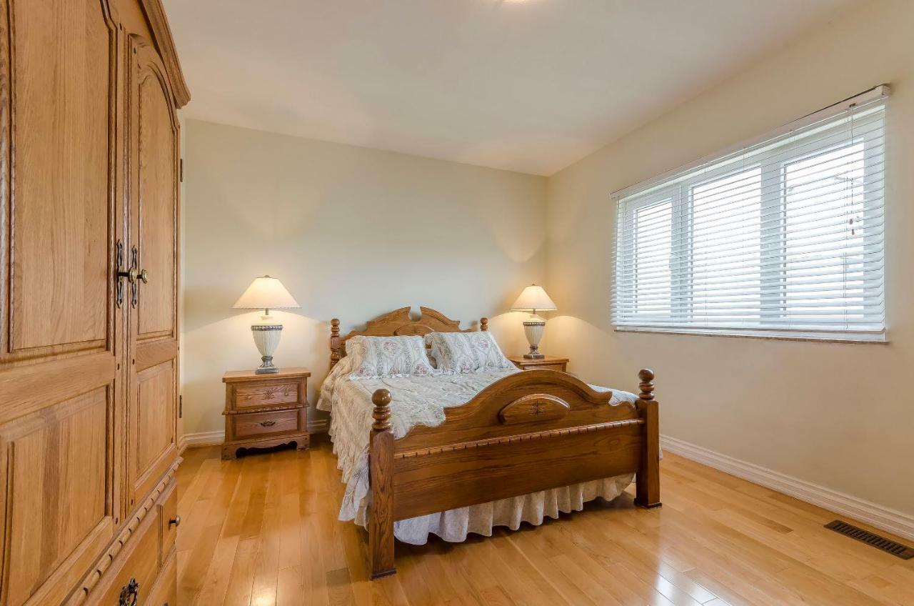 Apartment Canada Dream Vacation Srima Extérieur photo