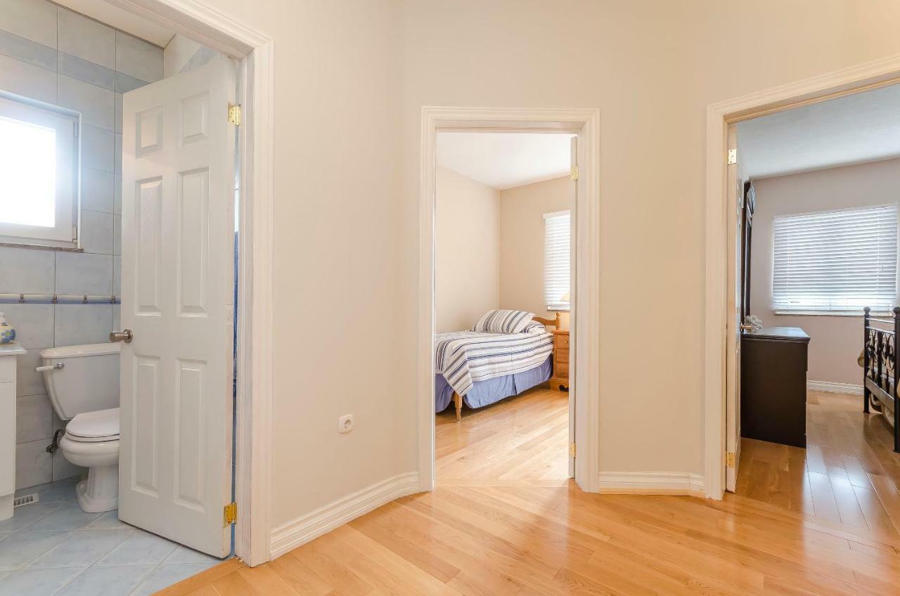 Apartment Canada Dream Vacation Srima Extérieur photo